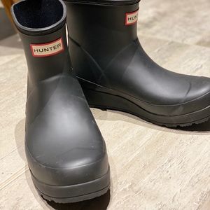 HUNTER ORIGINAL PLAY SHORT PEARLIZED RAIN BOOTS
